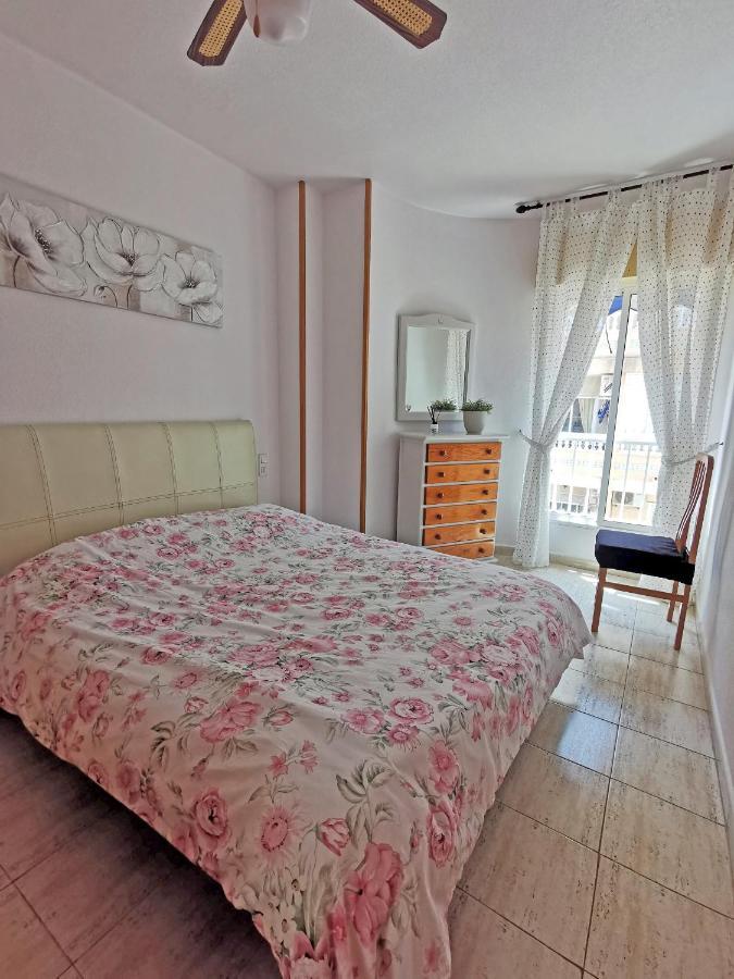 Appartement Apartamento Soleado à Torrevieja Extérieur photo